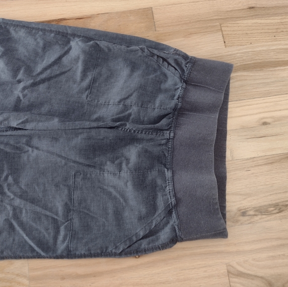 Prana Mandala Yoga Pants - Picture 4 of 5